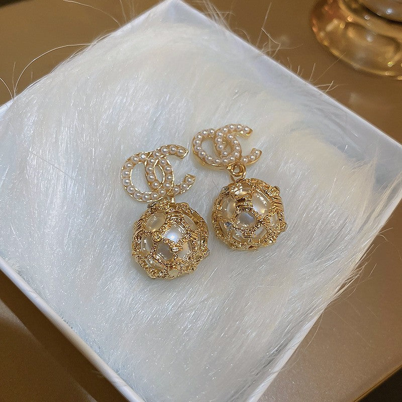 South Korea high-class sense of light luxury earrings